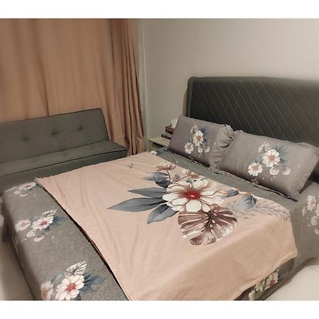 Pusing Qc Homestay מראה חיצוני תמונה