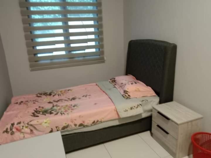 Pusing Qc Homestay מראה חיצוני תמונה
